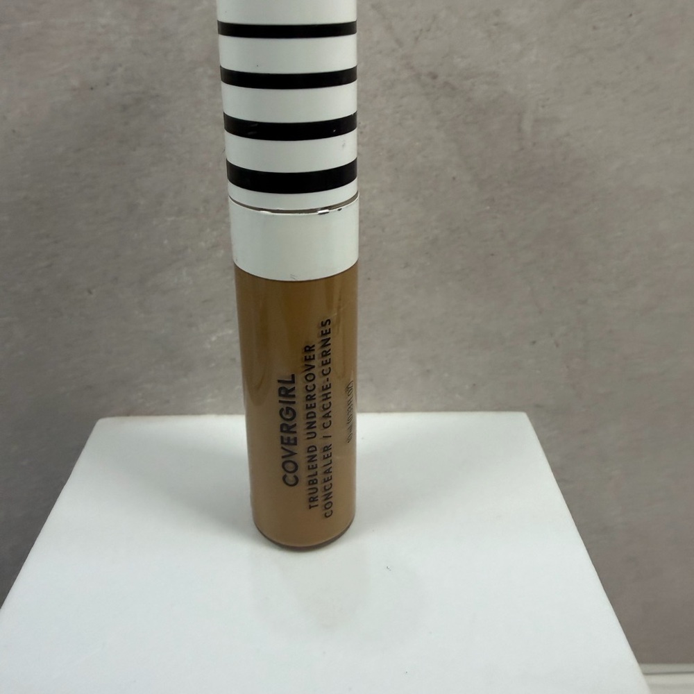💚4/$10 Covergirl TruBlend Undercover Concealer